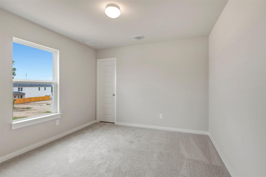 Spacious, unfurnished interior of a new home in Heritage, Dripping Springs (Image 18). Spacious, unfurnished interior of a new home in Heritage, Dripping Springs (Image 18).