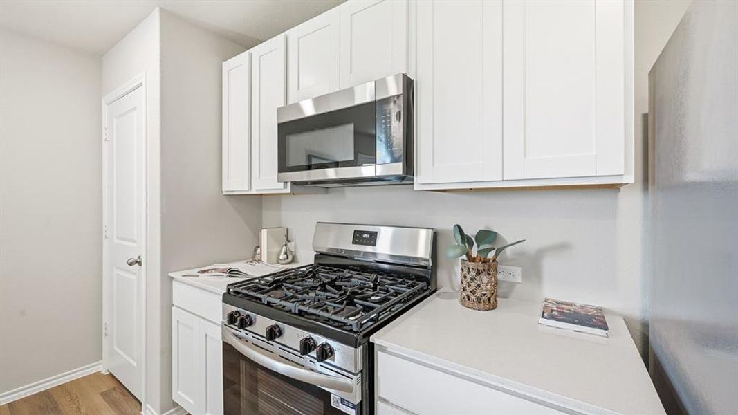Furnished interior view inside a new home in Hickory Grove, Krum (Image 7). Furnished interior view inside a new home in Hickory Grove, Krum (Image 7).