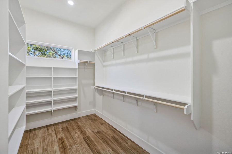 Spacious, unfurnished interior of a new home in , Spring Branch (Image 72).