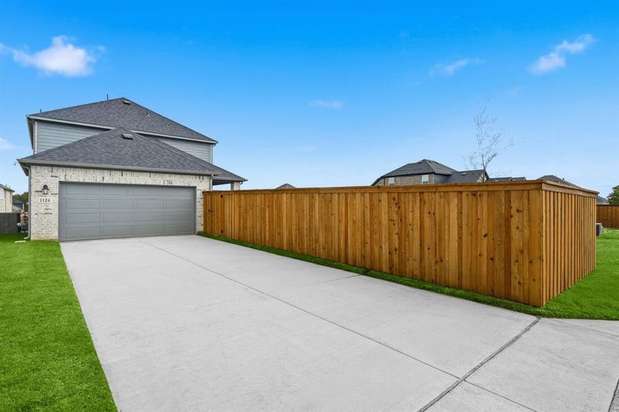 1124 Broomsedge Mews - Ready Now!