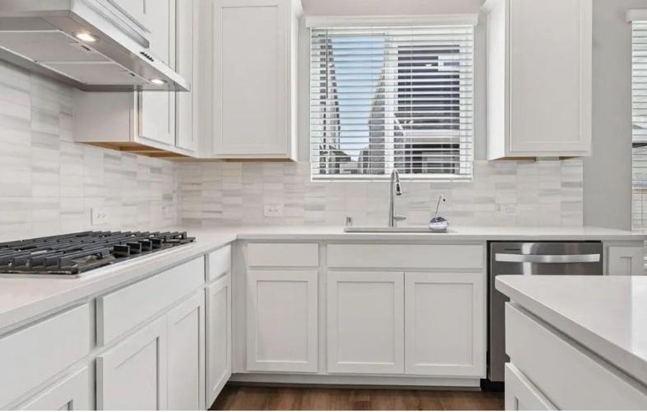 Photo is not of the actual home, but is an inspirational photo of builder’s model home and may depict options, furnishings, and/or decorator features that are not included