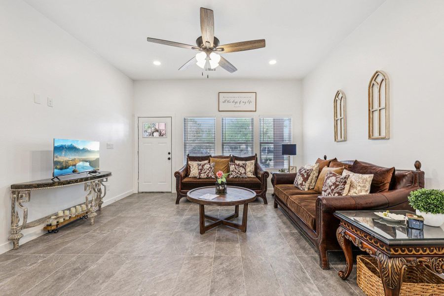 Furnished interior view inside a new home in , Wimberley (Image 8).