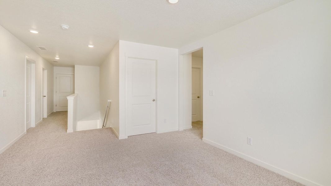 Representative unfurnished interior of a home built from the Gable by D.R. Horton in Brighton Crossing, Brighton (Image 20).