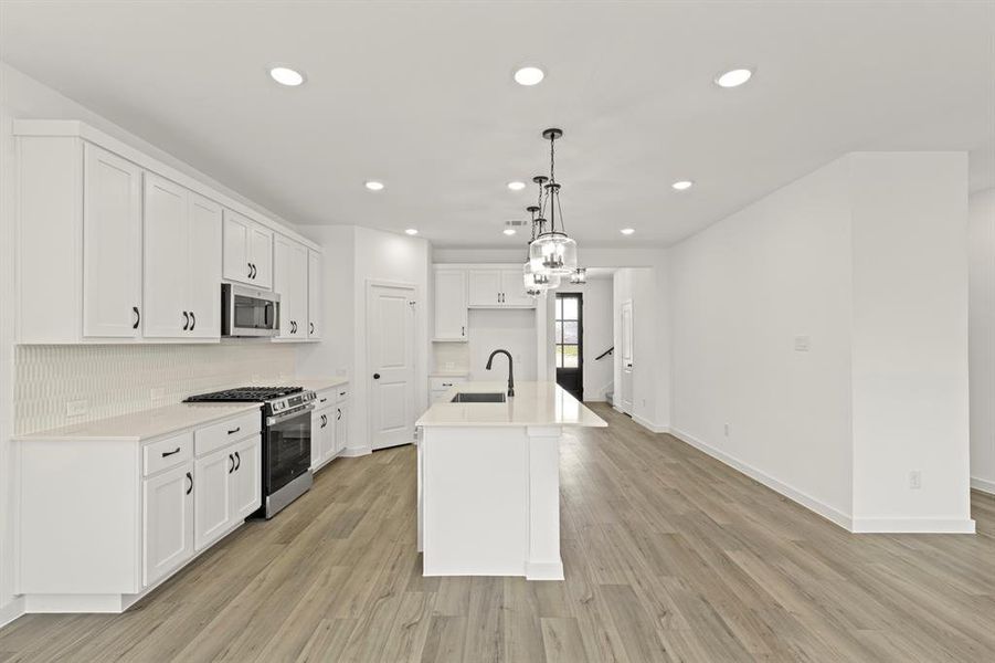 05. 1328 Parkdale - Kitchen