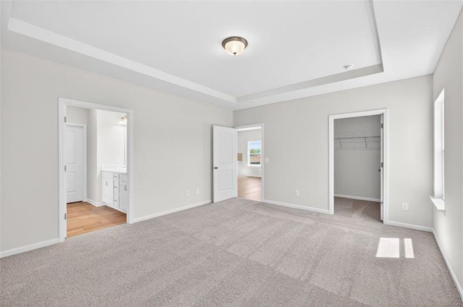 Spacious, unfurnished interior of a new home in Evergreen at Lakeside, Temple (Image 19).