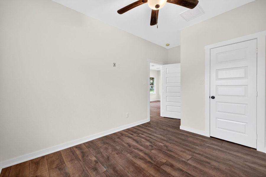 Spacious, unfurnished interior of a new home in , La Marque (Image 17). Spacious, unfurnished interior of a new home in , La Marque (Image 17).