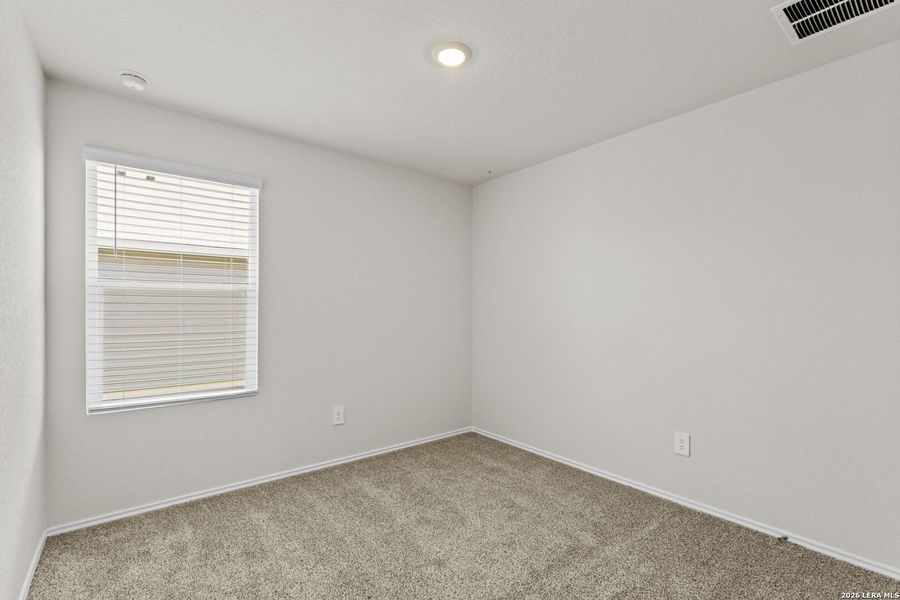 Spacious, unfurnished interior of a new home in Swenson Heights, Seguin (Image 23).