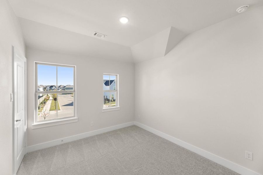 Spacious, unfurnished interior of a new home in The Retreat at Harvest, Argyle (Image 24). Spacious, unfurnished interior of a new home in The Retreat at Harvest, Argyle (Image 24).