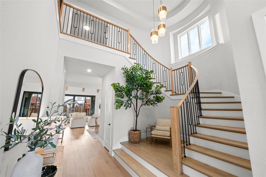 Furnished interior view inside a new home in Star Trail, Prosper (Image 5).