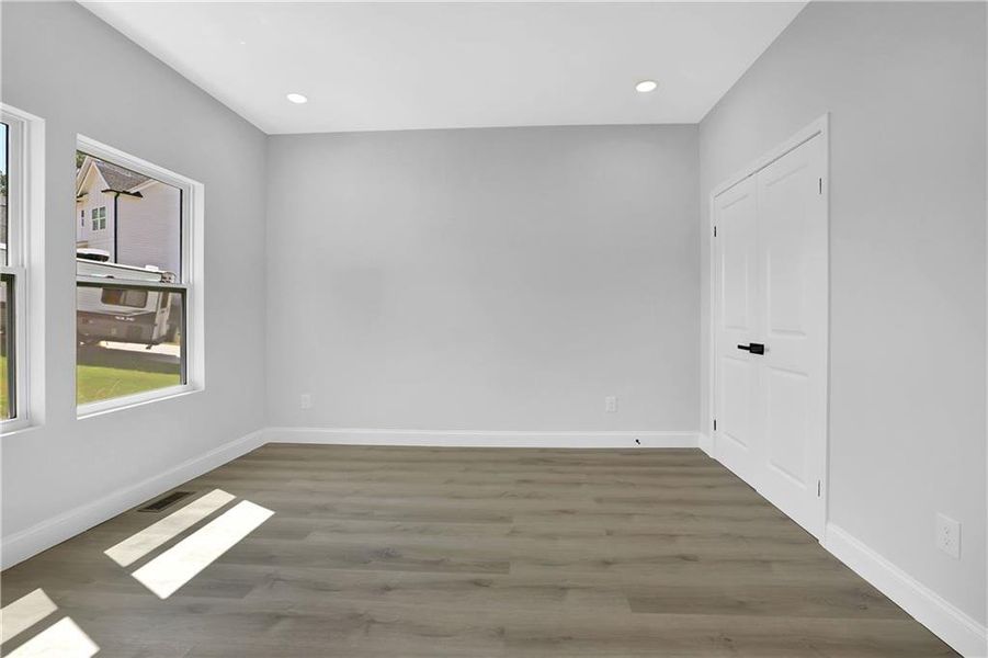 Spacious, unfurnished interior of a new home in , Flowery Branch (Image 18). Spacious, unfurnished interior of a new home in , Flowery Branch (Image 18).