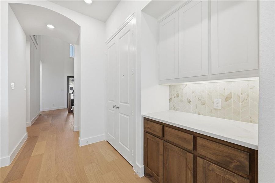 Furnished interior view inside a new home in Cambridge Crossing, Celina (Image 9).