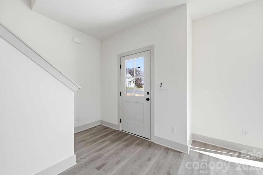 Spacious, unfurnished interior of a new home in , Monroe (Image 13).