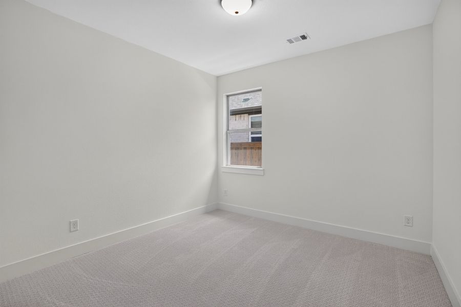 128 Buffalo - Bedroom