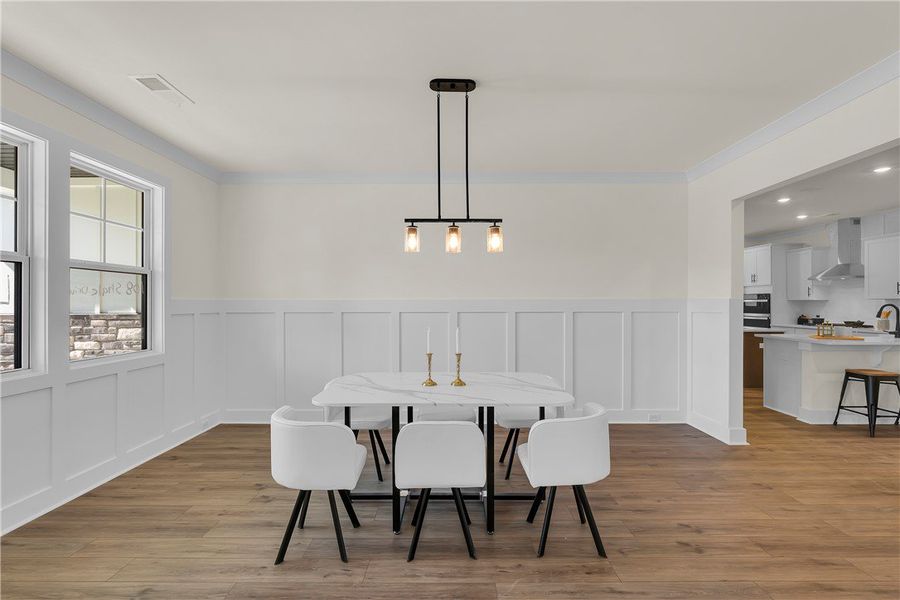 Furnished interior view inside a new home in Edwards Ridge, Central (Image 7).