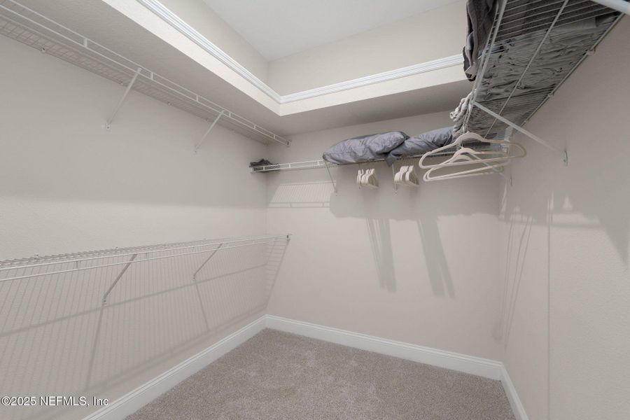 Spacious, unfurnished interior of a new home in , St. Johns (Image 19).