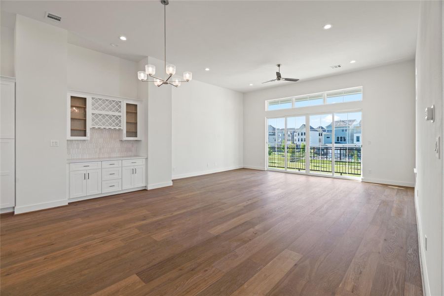 Spacious, unfurnished interior of a new home in , Houston (Image 21).