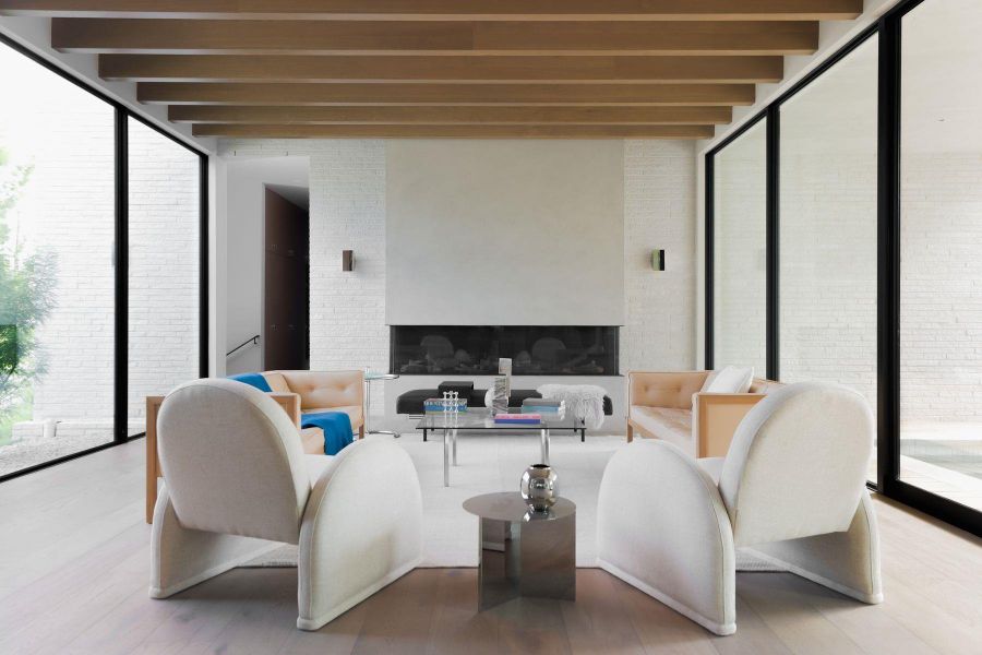 Sunroom / solarium with plenty of natural light and beam ceiling