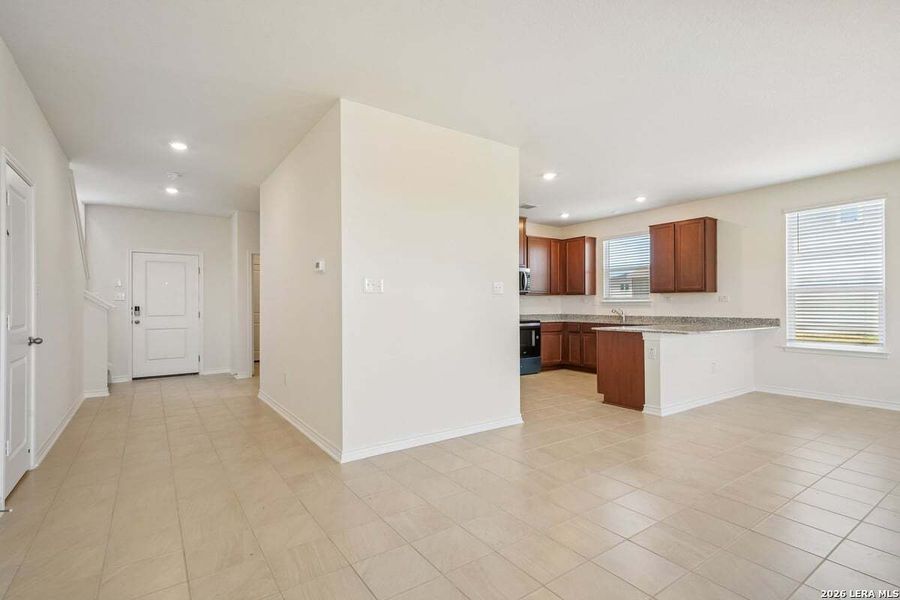Spacious, unfurnished interior of a new home in Legend Heights - Heritage Collection, New Braunfels (Image 24). Spacious, unfurnished interior of a new home in Legend Heights - Heritage Collection, New Braunfels (Image 24).