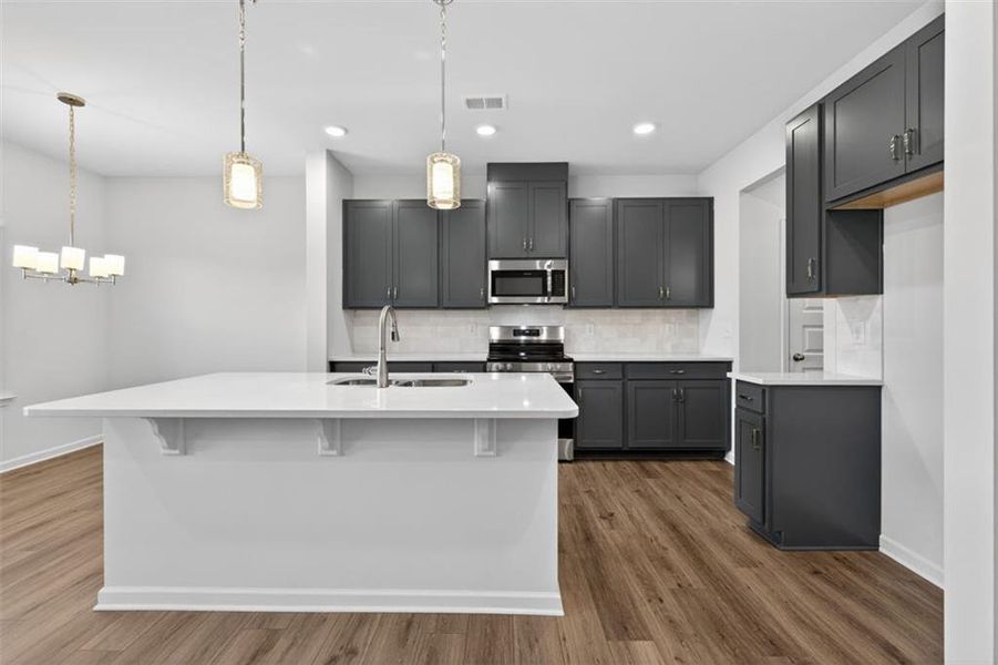 Furnished interior view inside a new home in Franklin Manor, Lawrenceville (Image 9).