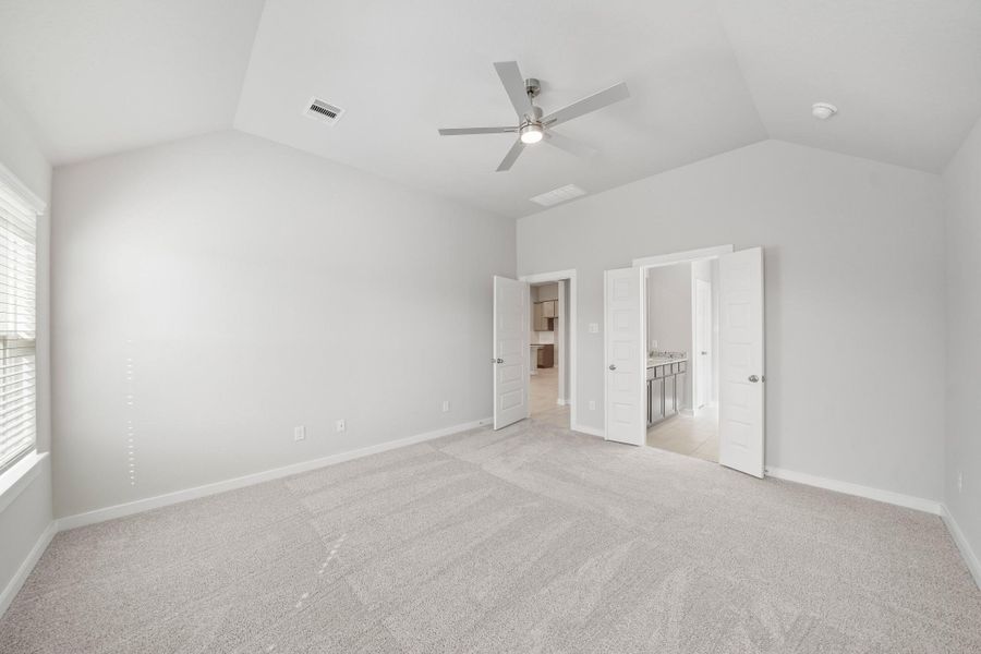 Spacious, unfurnished interior of a new home in Beacon Hill, Waller (Image 10). Spacious, unfurnished interior of a new home in Beacon Hill, Waller (Image 10).