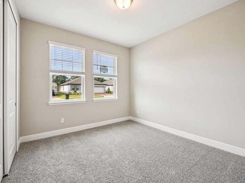 Spacious, unfurnished interior of a new home in Ridgehaven - Signature Series, Ormond Beach (Image 12).