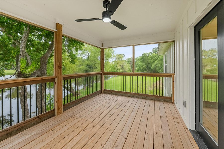 Screened Back porch