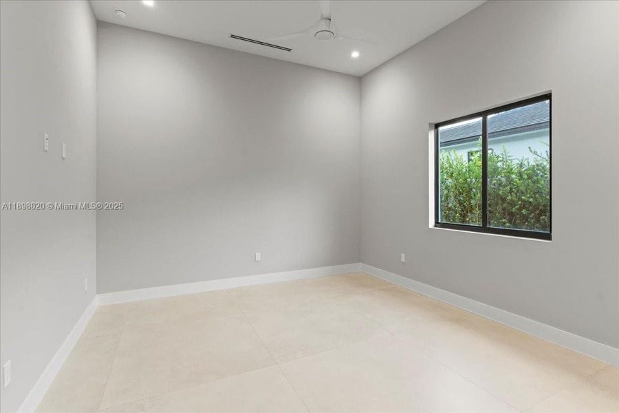 Spacious, unfurnished interior of a new home in , Miami (Image 20). Spacious, unfurnished interior of a new home in , Miami (Image 20).