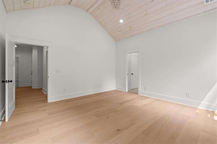 Spacious, unfurnished interior of a new home in , Carrollton (Image 47).