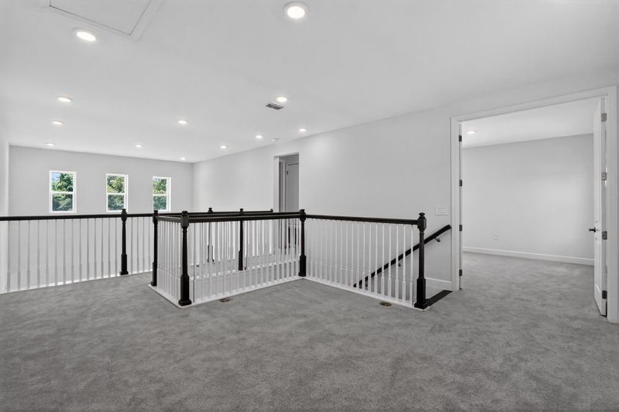 Spacious, unfurnished interior of a new home in Firethorn, Parrish (Image 20).