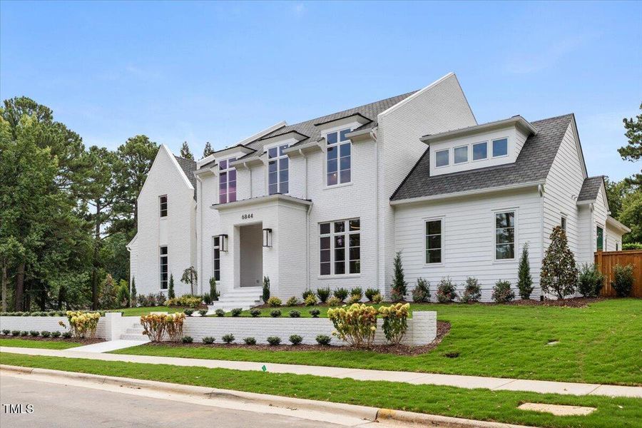 003-6844 Greystone Dr