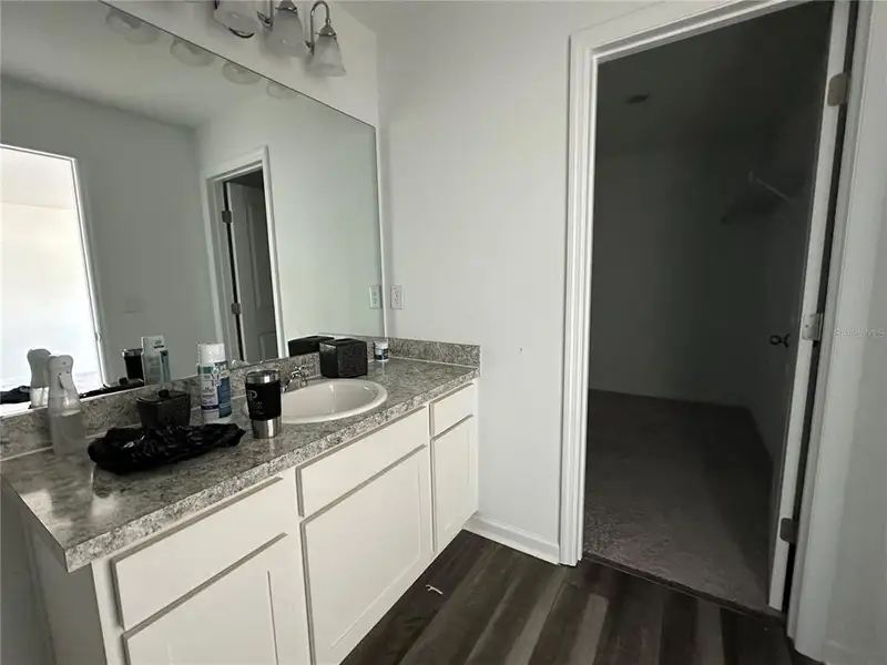 Furnished interior view inside a new home in , Gibsonton (Image 8). Furnished interior view inside a new home in , Gibsonton (Image 8).