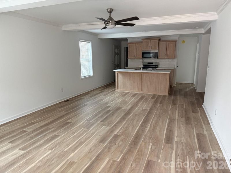 Spacious, unfurnished interior of a new home in , Lexington (Image 25).