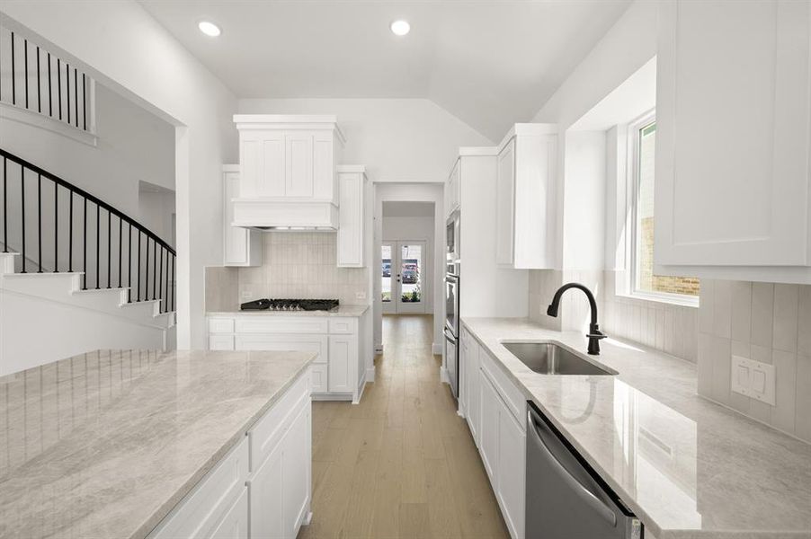 3738 Milwaulkee- Kitchen-3