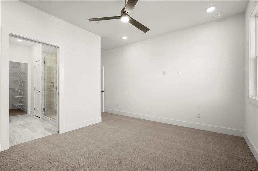 Spacious, unfurnished interior of a new home in , Alpharetta (Image 25).