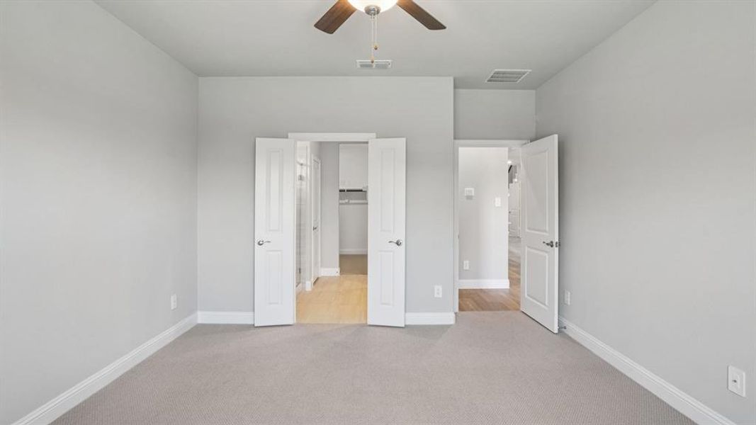 Photo is not of the actual home, but is an inspirational photo of builder’s model home and may depict options, furnishings, and/or decorator features that are not included. Photo is not of the actual home, but is an inspirational photo of builder’s model home and may depict options, furnishings, and/or decorator features that are not included.