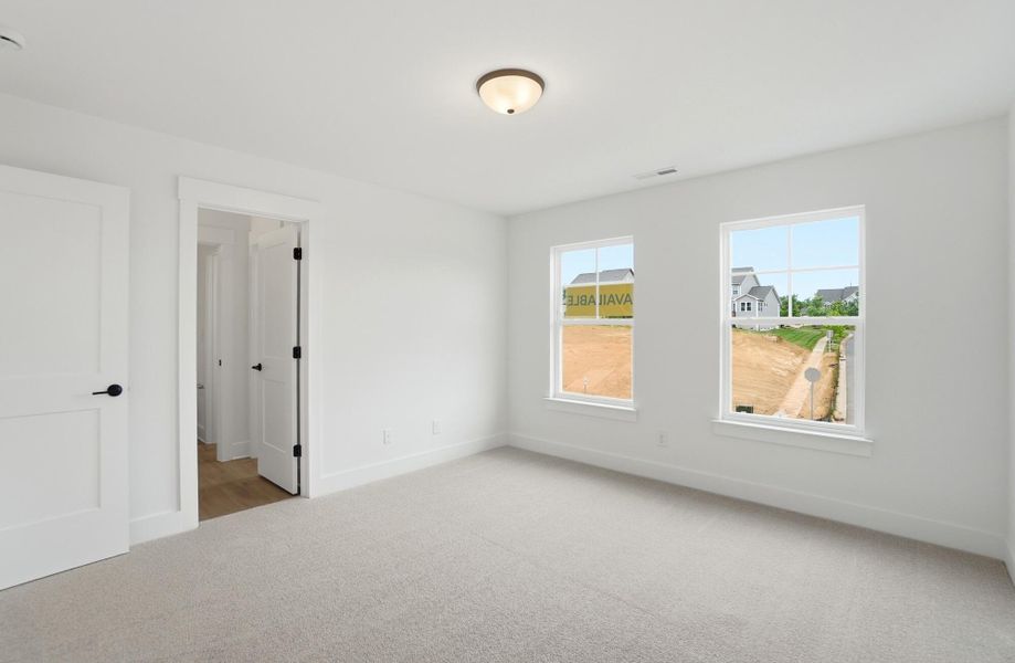 Spacious, unfurnished interior of a new home in Robinson Oaks, Gastonia (Image 21). Spacious, unfurnished interior of a new home in Robinson Oaks, Gastonia (Image 21).