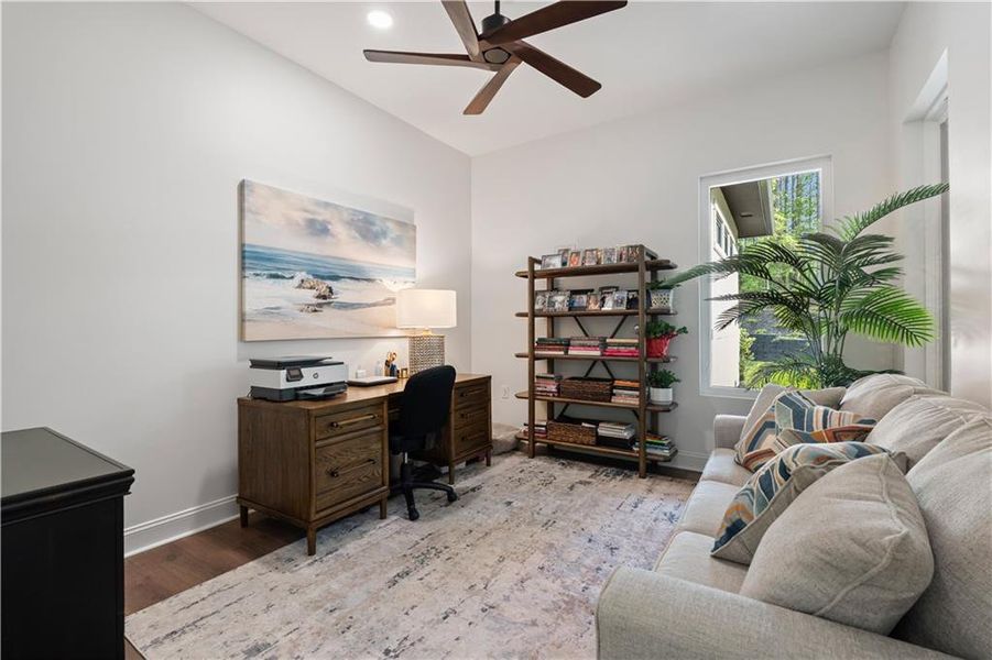 Furnished interior view inside a new home in , Whitesburg (Image 10).