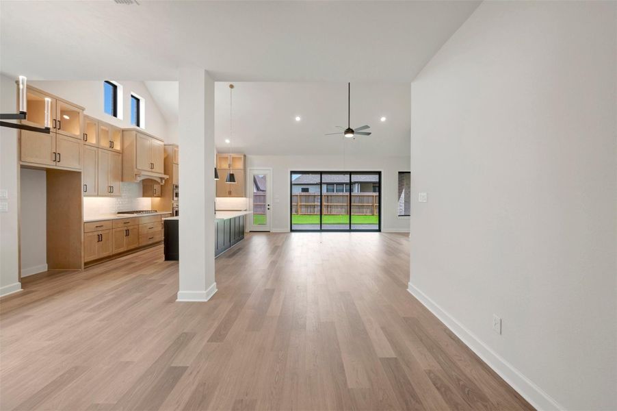 Spacious, unfurnished interior of a new home in Harvest Green - Parkview Collection, Richmond (Image 22). Spacious, unfurnished interior of a new home in Harvest Green - Parkview Collection, Richmond (Image 22).