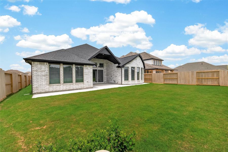 Exterior details and patio area of a home in , Richmond (Image 29).
