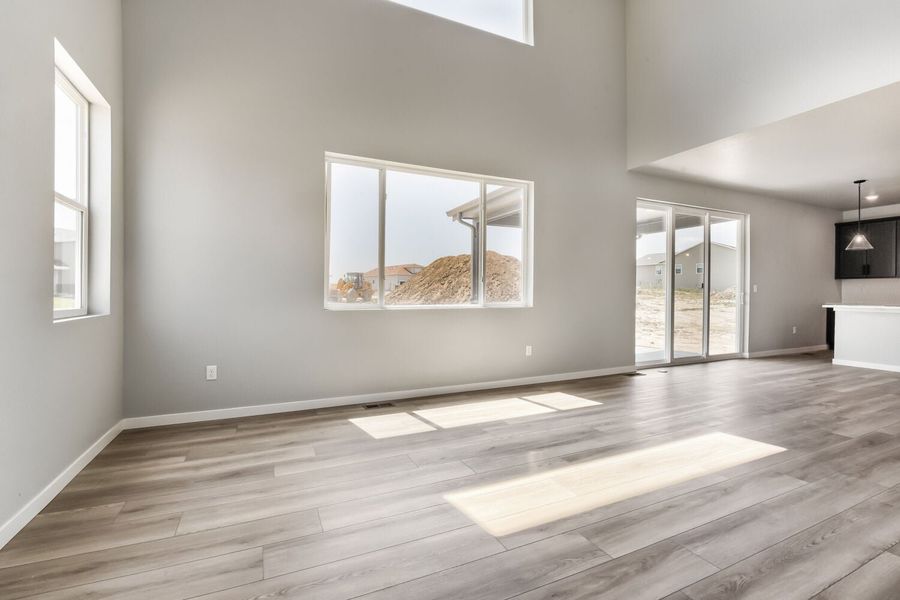 3br New Home in Elizabeth, CO.  - Slide 5