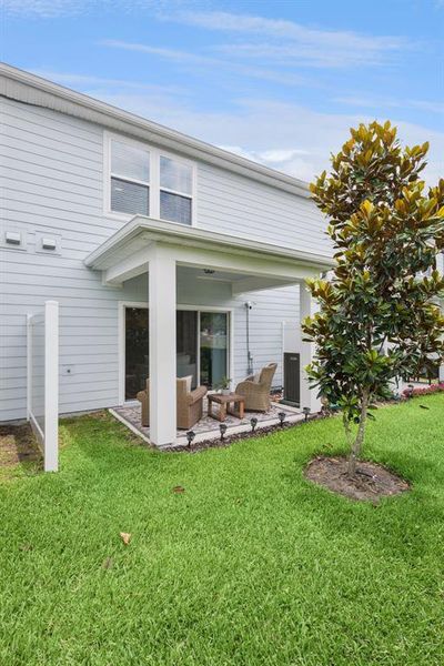 Exterior details and patio area of a home in , Winter Park (Image 25).
