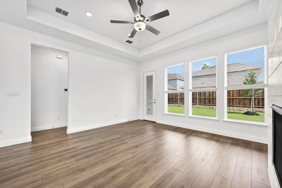 Spacious, unfurnished interior of a new home in The Ridge at Northlake, Northlake (Image 14). Spacious, unfurnished interior of a new home in The Ridge at Northlake, Northlake (Image 14).