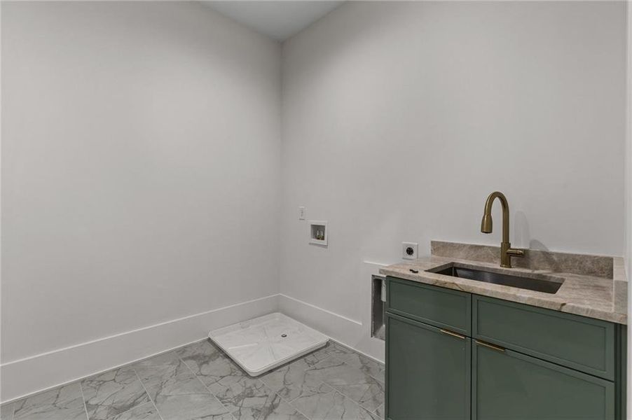 Spacious, unfurnished interior of a new home in , Buford (Image 32).