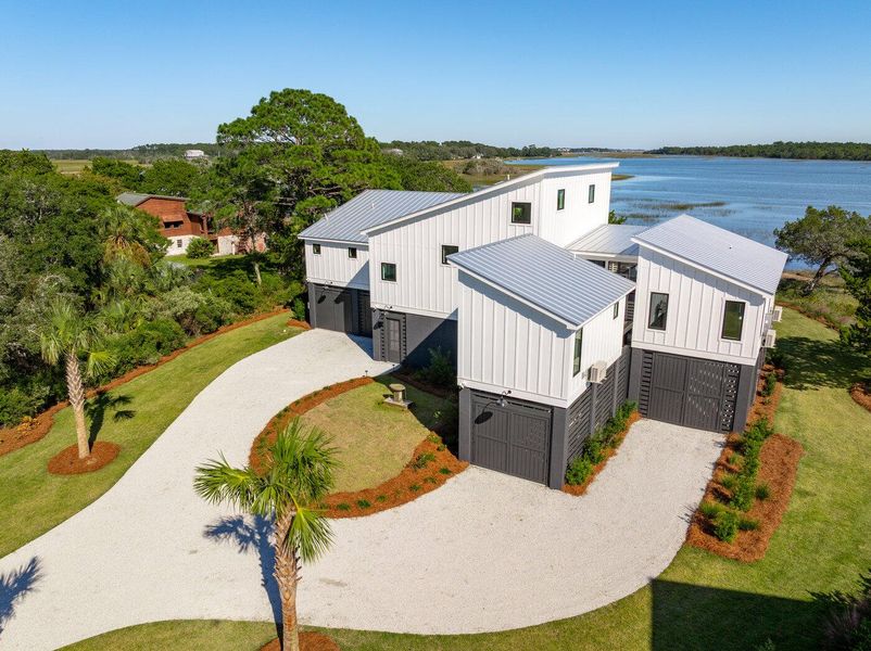 Exterior details and patio area of a home in , Charleston (Image 56).