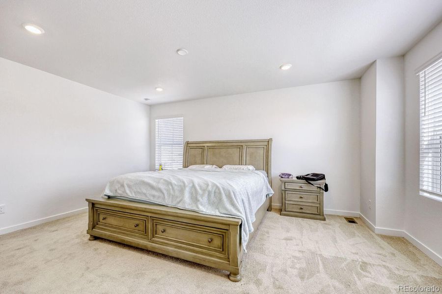 Furnished interior view inside a new home in , Elizabeth (Image 16).