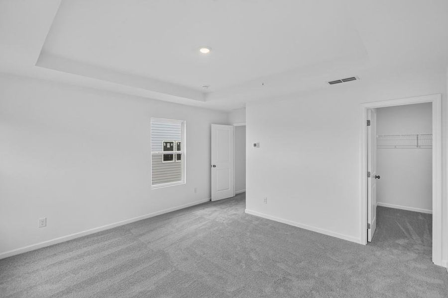 Spacious, unfurnished interior of a new home in Heritage River, Euharlee (Image 19).