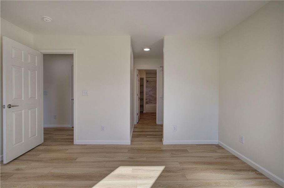 Spacious, unfurnished interior of a new home in , Adairsville (Image 24).