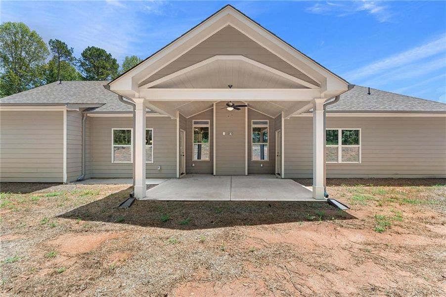 Exterior details and patio area of a home in , Jefferson (Image 2).