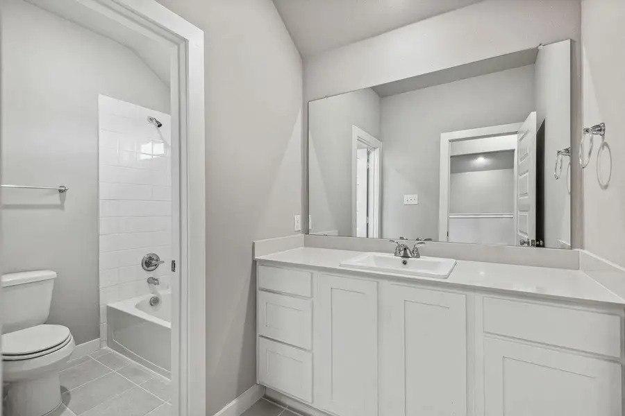 Furnished interior view inside a new home in Lakeside at Tessera, Lago Vista (Image 10). Furnished interior view inside a new home in Lakeside at Tessera, Lago Vista (Image 10).