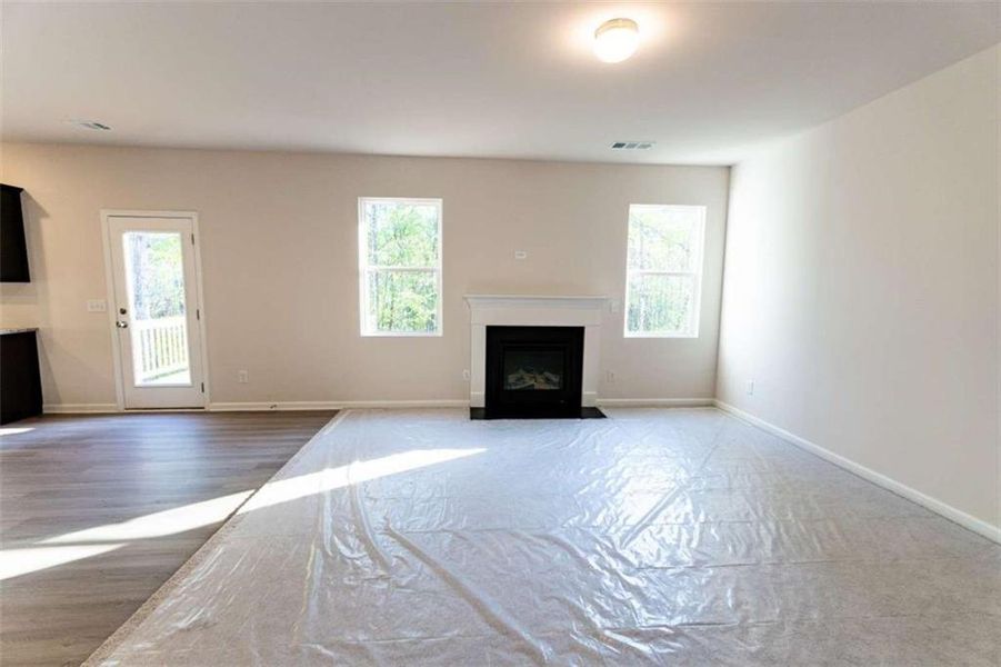 Image 50 of a home in Creekside Landing. Image 50 of a home in Creekside Landing.